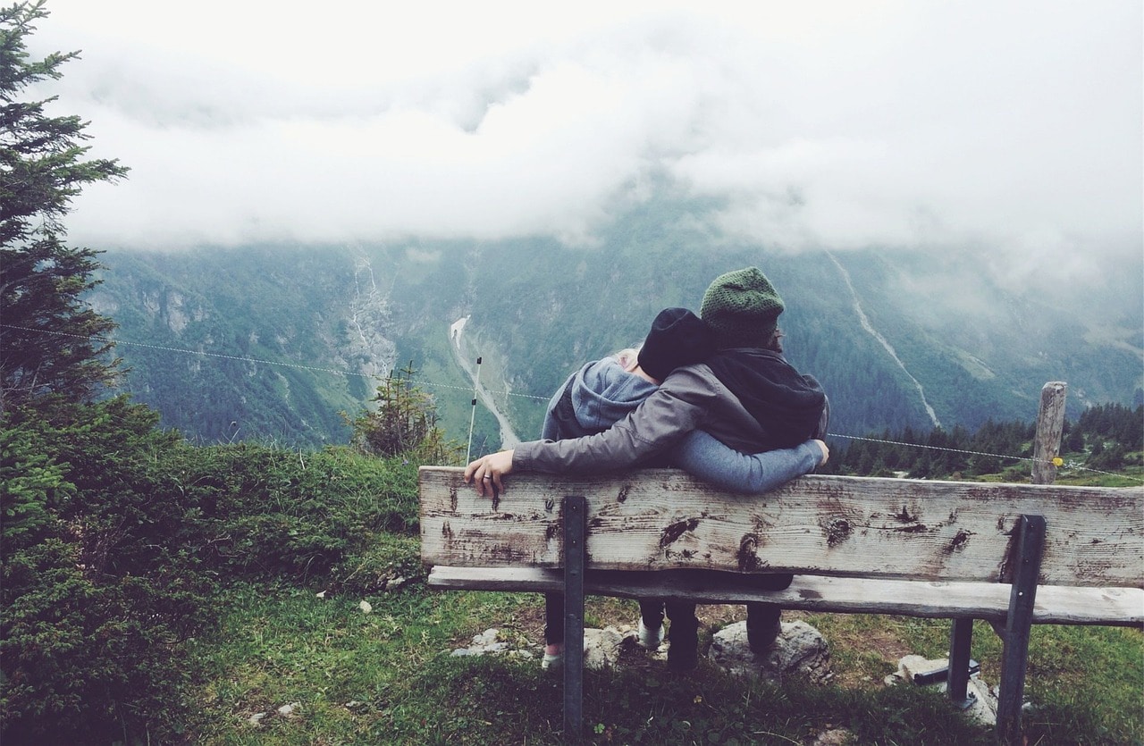 Paar Aktivitäten - wandern zu-zweit